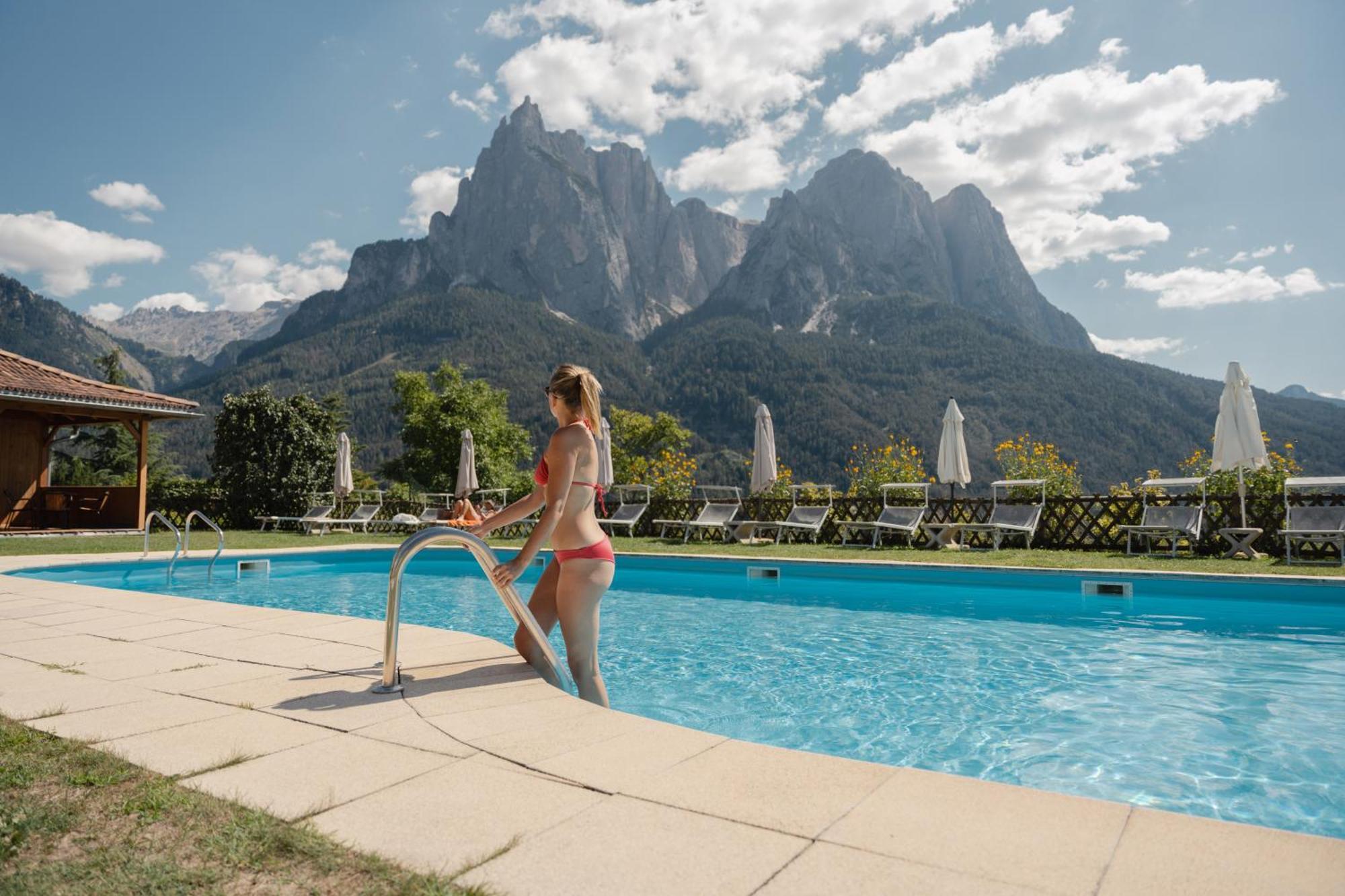 Mirabell Alpine Garden Resort & Spa سويسي المظهر الخارجي الصورة