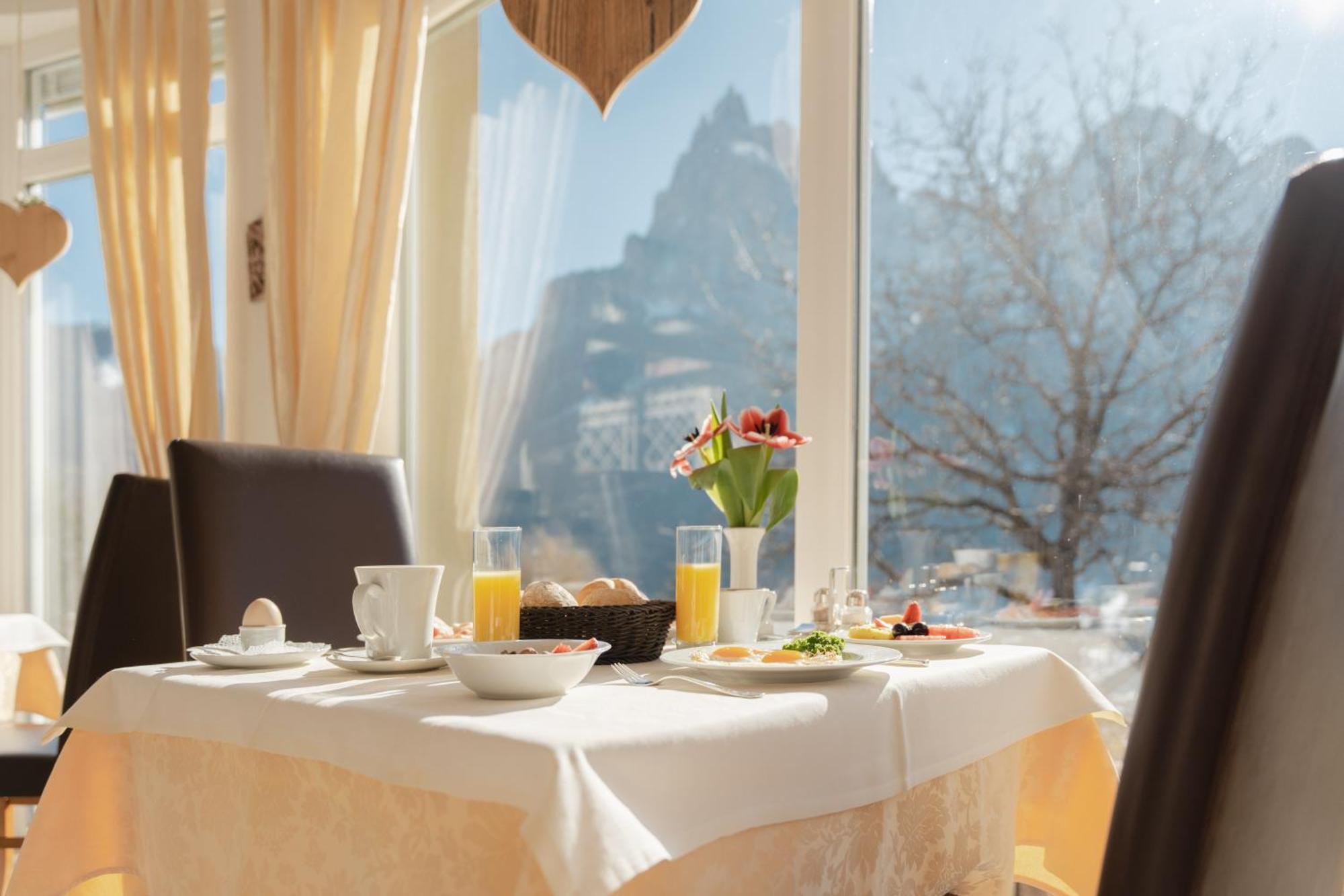 Mirabell Alpine Garden Resort & Spa سويسي المظهر الخارجي الصورة